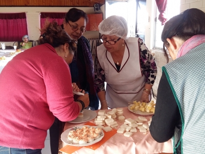 Oficina del Municipio de San Antonio realiza talleres gratuitos para mujeres