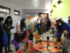 Niños y niñas felices con taller de reciclaje y almácigos en sala HEPI CRIANZA