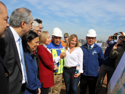 Instalan primera piedra del Estadio Municipal Dr. Olegario Henríquez