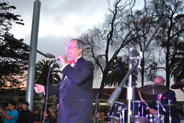 Germ&aacute;n Casas hizo disfrutar a los asistentes de Cuerdas del Coraz&oacute;n