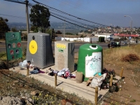 Dirección de Medio Ambiente, Aseo y Ornato denuncia malas prácticas de vecinos de San Antonio.