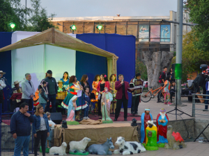 Con folclore se celebró la navidad en la Plaza de Llolleo