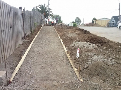 Municipalidad le hace veredas a una antigua calle de Placilla