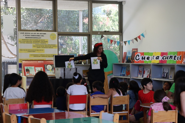 La Biblioteca Municipal da inicio a su programa de verano con cuentacuentos infantiles