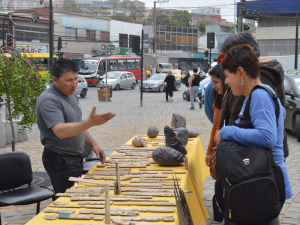 Plaza de San Antonio toma color con diversas actividades artísticas