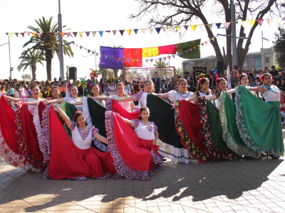 Colores y Sonidos de mi Tierra vuelve con todo el folclore a la plaza de Llolleo