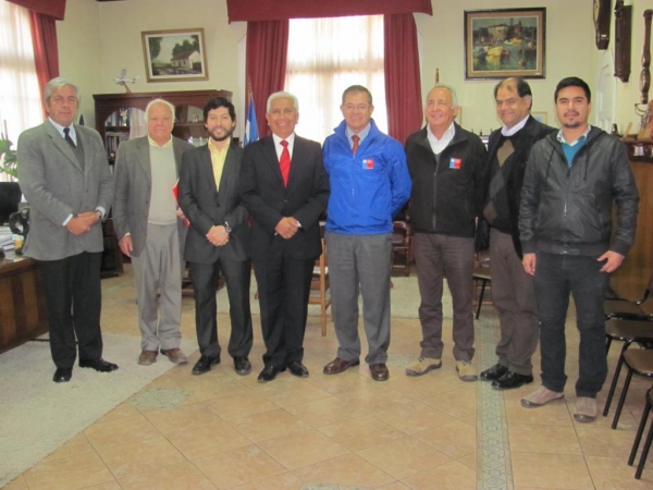 Seremi de Deportes y autoridades del IND eval&uacute;an positivamente acciones Municipales