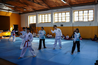 Cuatro alumnos del Taller de Taekwondo Inclusivo participaron en ceremonia de cambio de cinturón en San Antonio