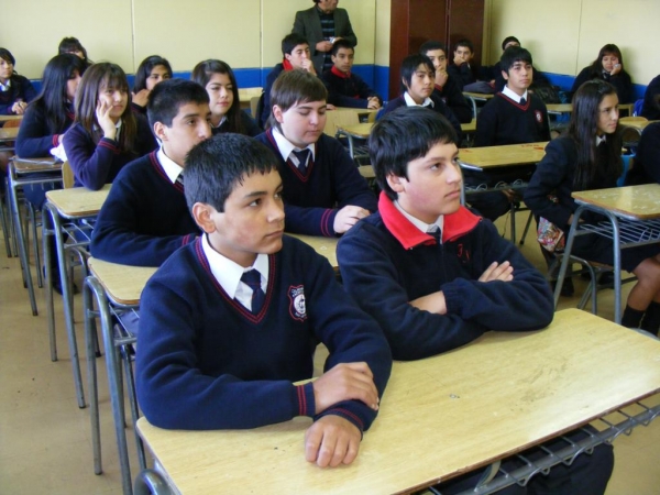 Profesores reciben capacitación en métodos de aprendizaje en lenguaje y matemáticas   