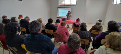 Programa M&aacute;s Adulto Mayor Autovalente y Oficina de la Discapacidad reunieron a 100 sanantoninos en conversatorios