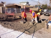 El municipio&nbsp; repone pavimentos&nbsp; da&ntilde;ados