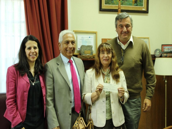 Adultos Mayores de la comuna reciben importante donaci&oacute;n