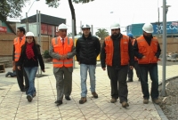 ALCALDE VISITA AVANCES DE OBRA DE REMODELACI&Oacute;N PLAZA DE LLOLLEO