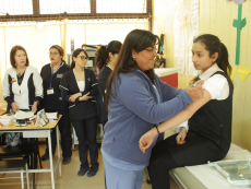 Cesfam Diputado Manuel Bustos hace llamado a sumarse a campa&ntilde;a de vacunaci&oacute;n contra el virus del papiloma humano