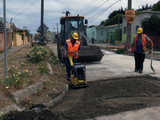 Reparaci&oacute;n de la calle Orella se encuentra en un grado de avance de un 30%