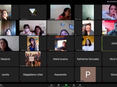 Municipio ense&ntilde;a Creole a funcionarias de jardines infantiles