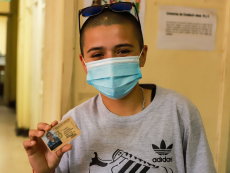 Joven transg&eacute;nero sanantonino agradece a Alcald&iacute;a Ciudadana apoyo brindado para obtener su licencia de conducir